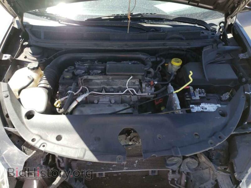 2015 Dodge DART (VIN 1C3CDFBB5FD420703) — photo 7 of 10