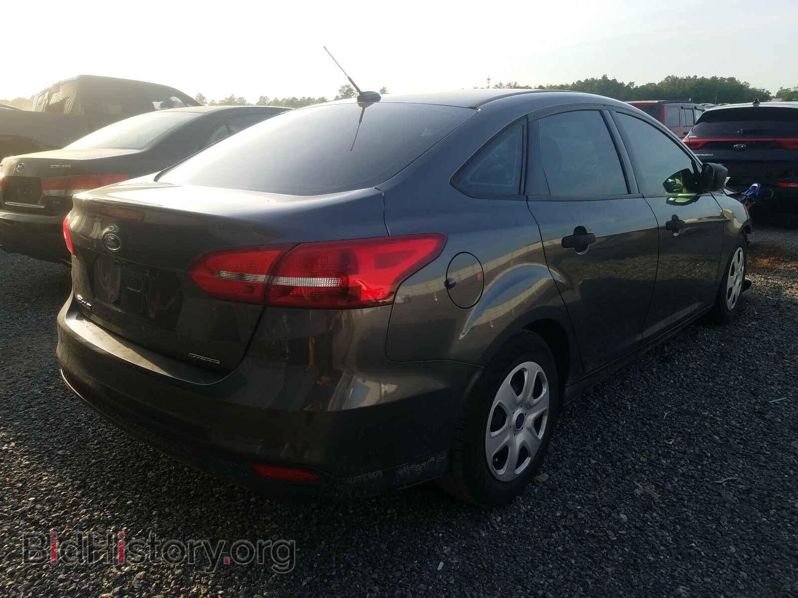 2016 FORD FOCUS - VIN: 1FADP3E24GL342963 - Фото 4