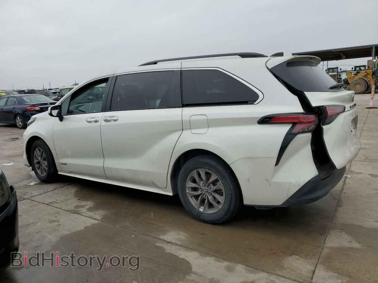 2021 TOYOTA All Models - VIN: 5TDYRKEC8MS060182 - Photo 2