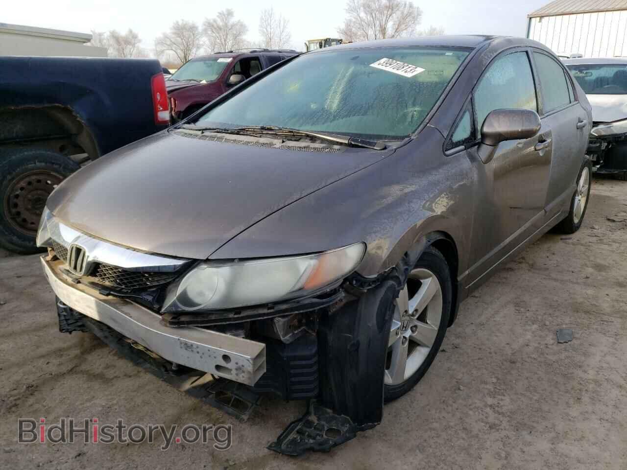 Photo 19XFA1F66BE029568 - HONDA CIVIC 2011