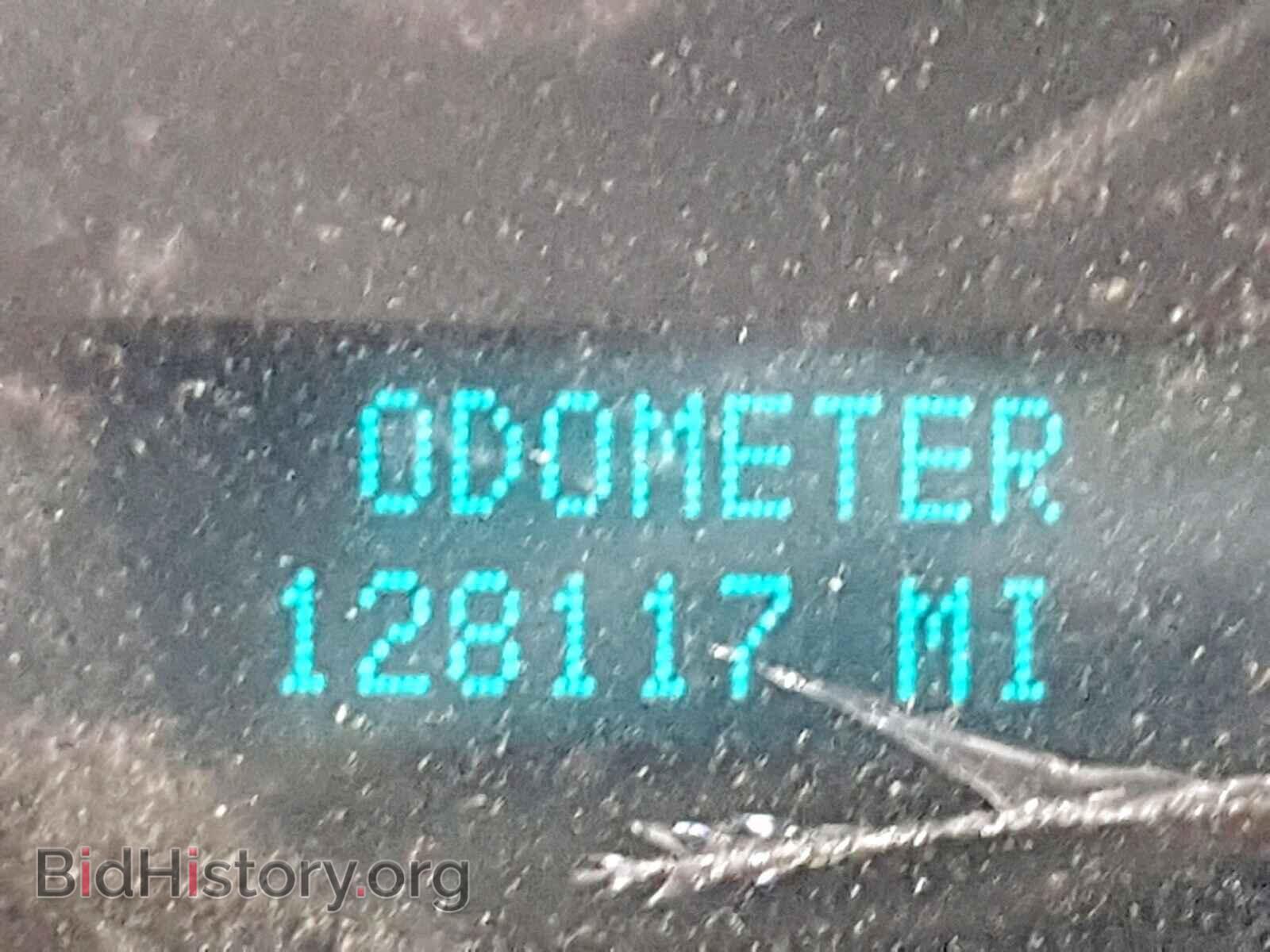 2011 CHEVROLET SILVERADO - VIN: 1GCNKPEAXBF167301 - Photo 8