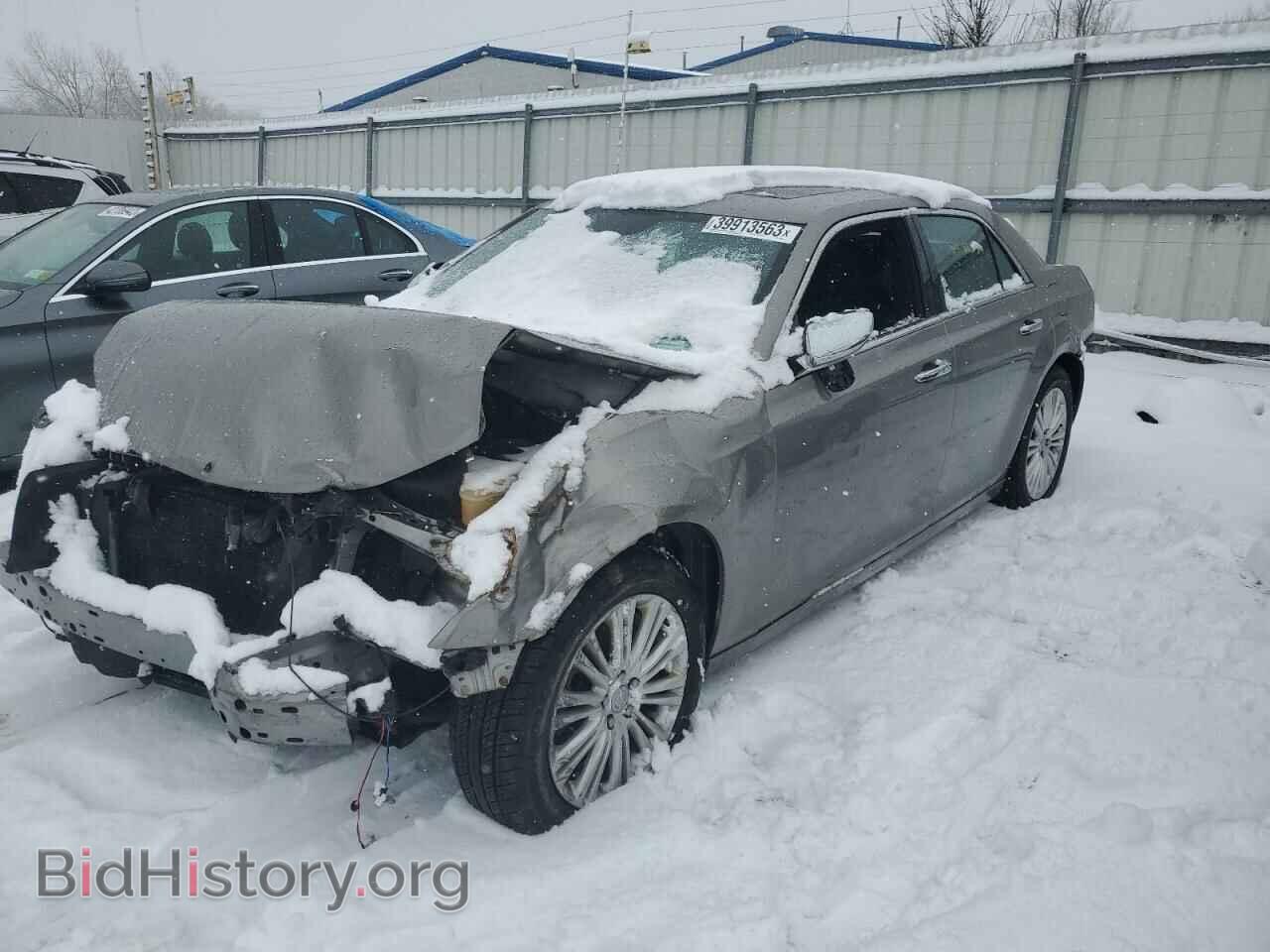 Фотография 2C3CCAKG0EH260331 - CHRYSLER 300 2014