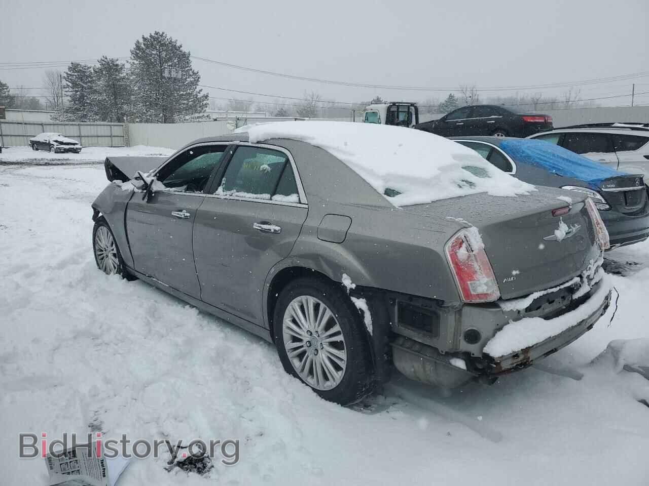 2014 CHRYSLER 300 - VIN: 2C3CCAKG0EH260331 - Фото 2
