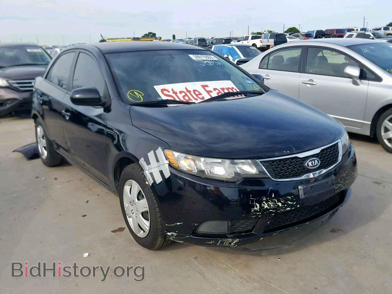 Фотография KNAFT4A24C5598459 - KIA FORTE LX 2012