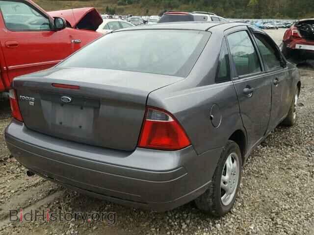 2007 FORD FOCUS - VIN: 1FAHP34N87W295142 - Photo 4