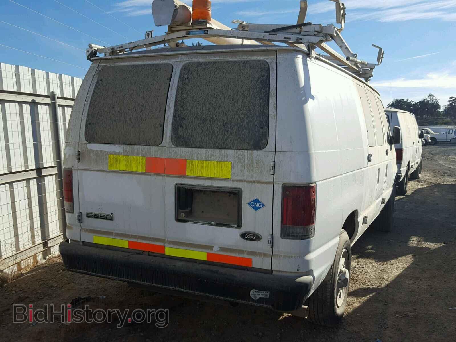 2010 FORD ECONOLINE - VIN: 1FTNE2EL0ADA17770 - Photo 4