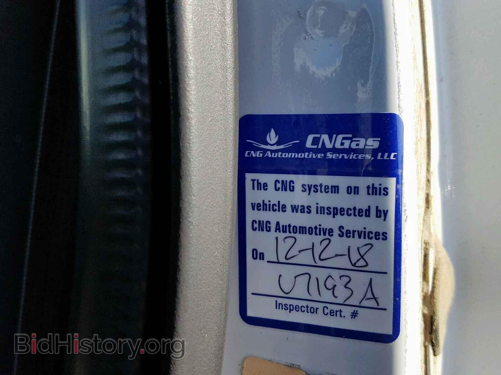 2010 FORD ECONOLINE - VIN: 1FTNE2EL0ADA17770 - Photo 9