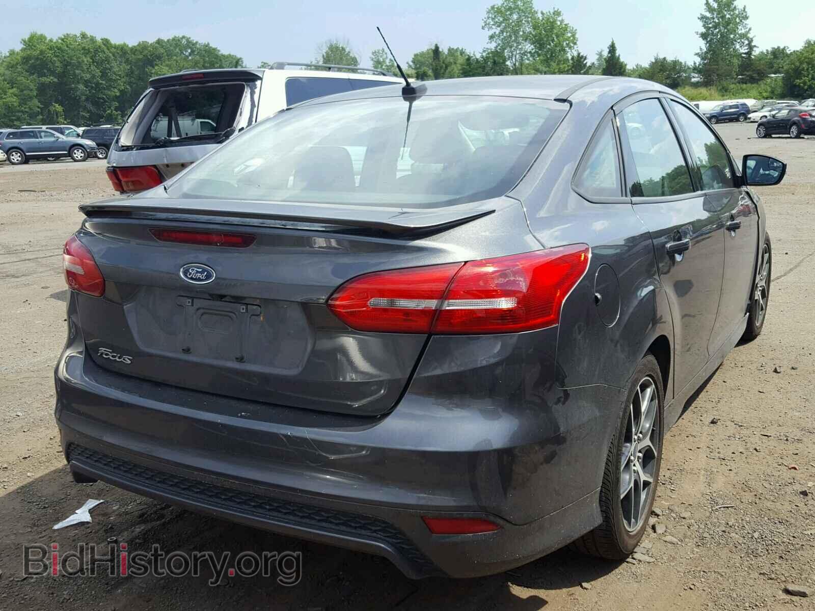 2016 FORD FOCUS - VIN: 1FADP3F26GL218983 - Photo 4