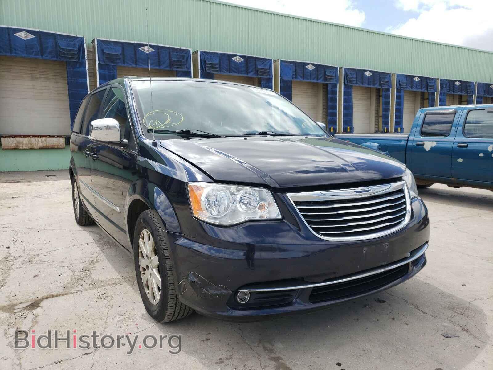 Photo 2A4RR8DG3BR714629 - CHRYSLER MINIVAN 2011