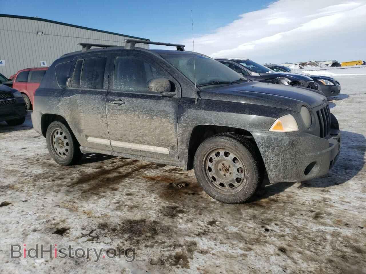 2010 JEEP COMPASS - VIN: 1J4NF4FBXAD653394 - Photo 4