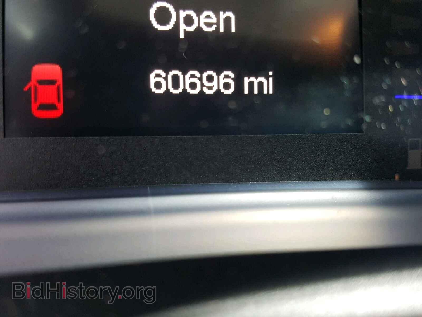 2016 CHRYSLER 200 - VIN: 1C3CCCAB3GN101959 - Фото 8