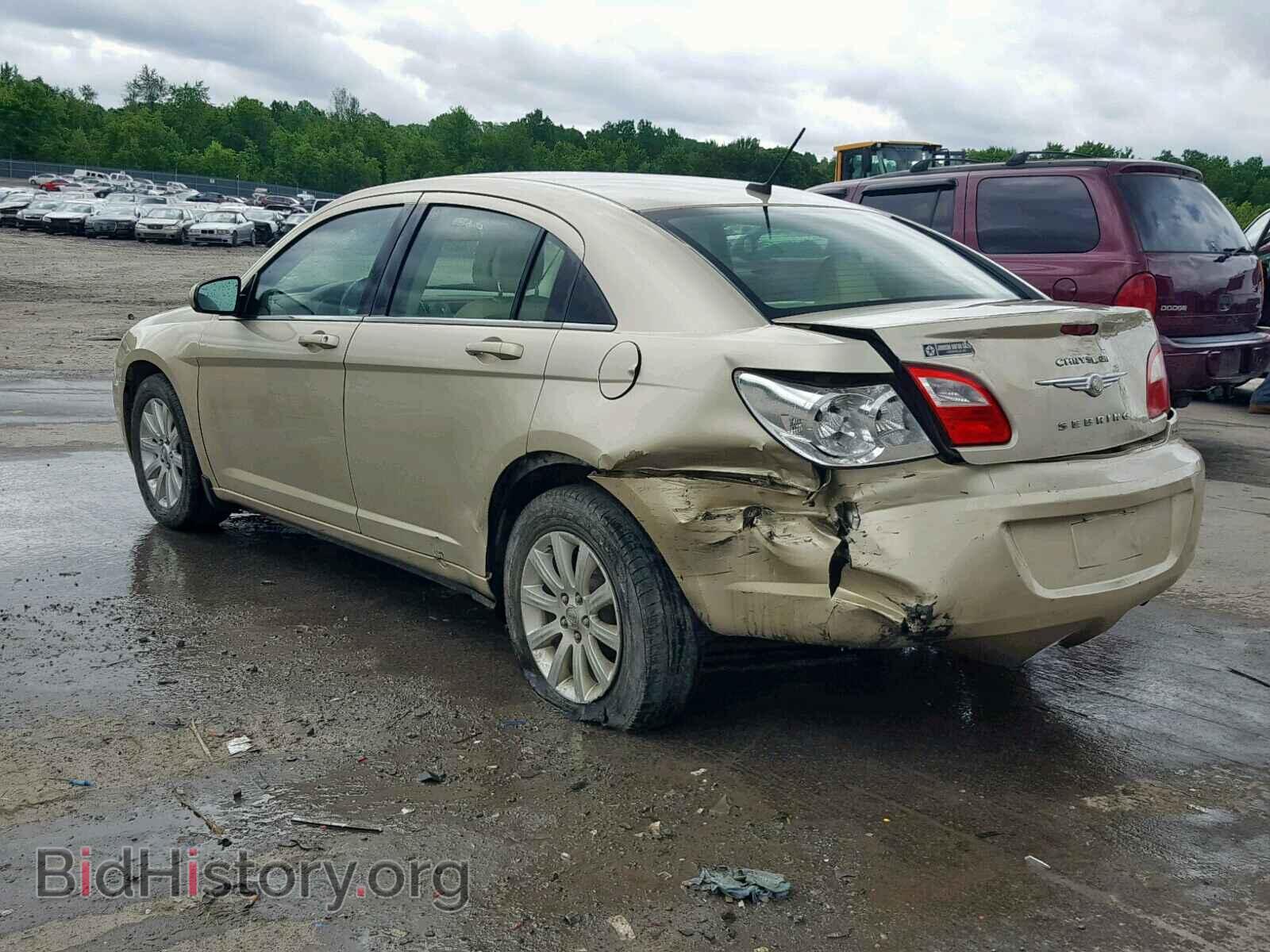 2010 CHRYSLER SEBRING - VIN: 1C3CC5FB5AN117155 - Фото 3