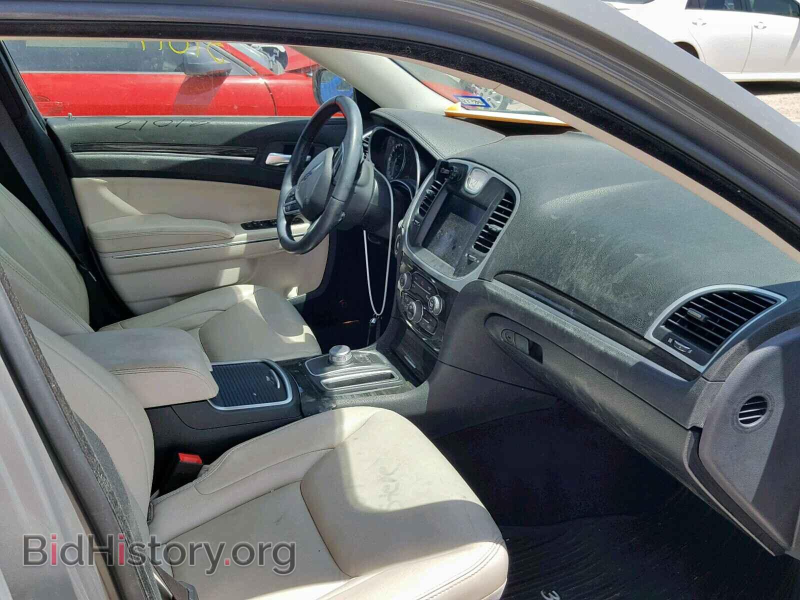 2017 CHRYSLER 300 - VIN: 2C3CCAAG0HH626908 - Фото 5