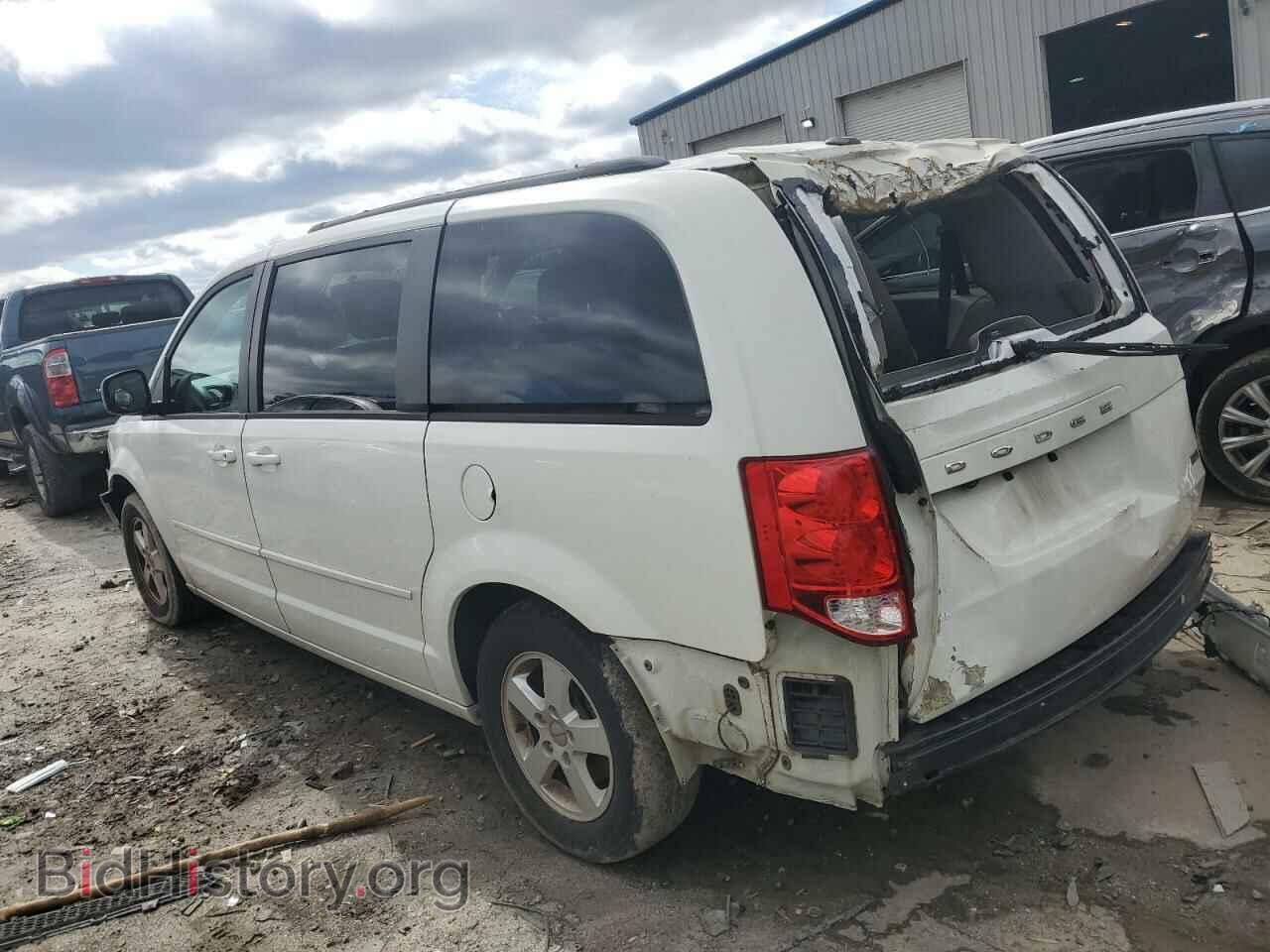 2013 DODGE CARAVAN - VIN: 2C4RDGCG4DR655190 - Фото 2
