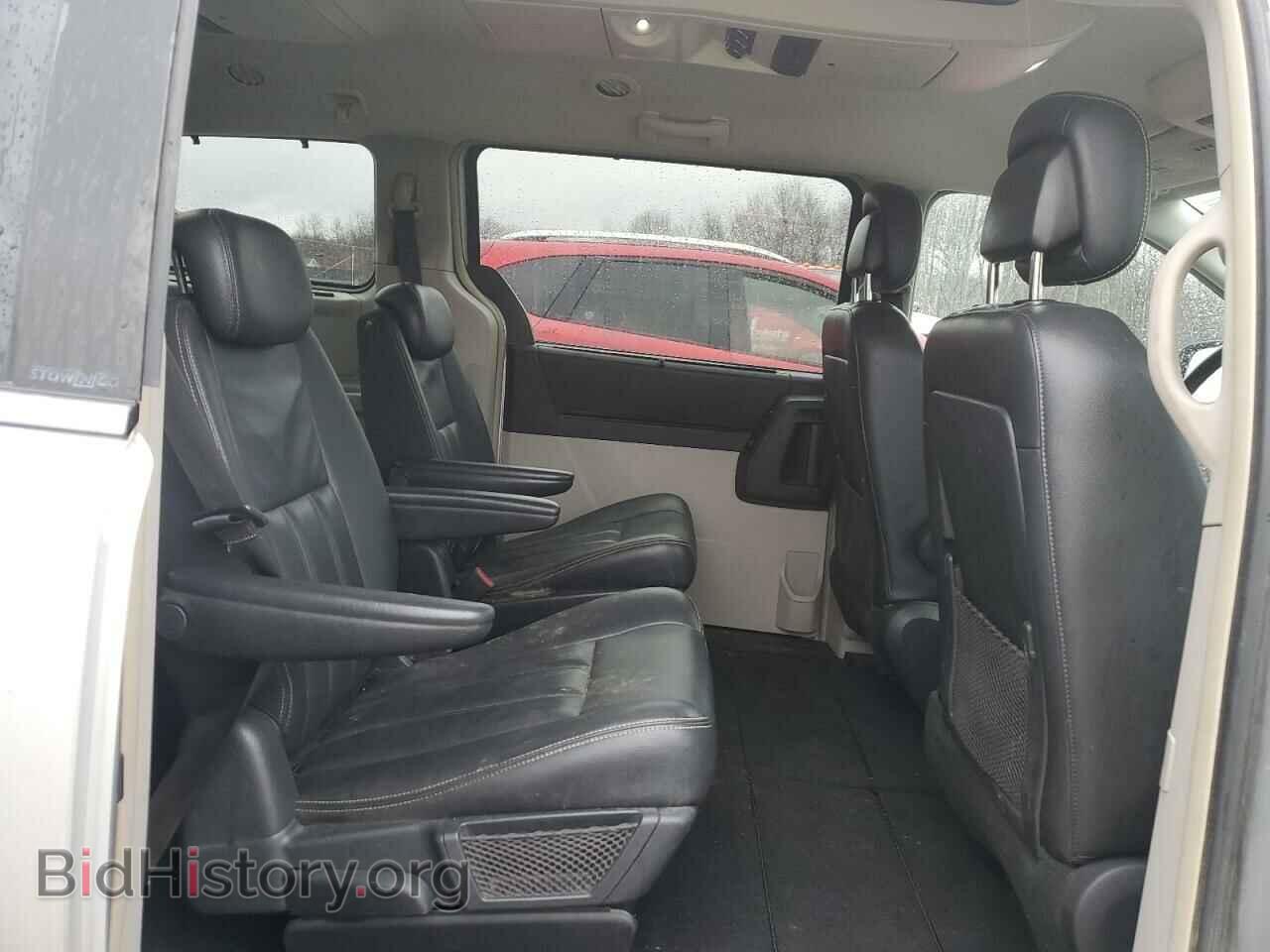 2010 CHRYSLER MINIVAN - VIN: 2A4RR8DX9AR321488 - Фото 11
