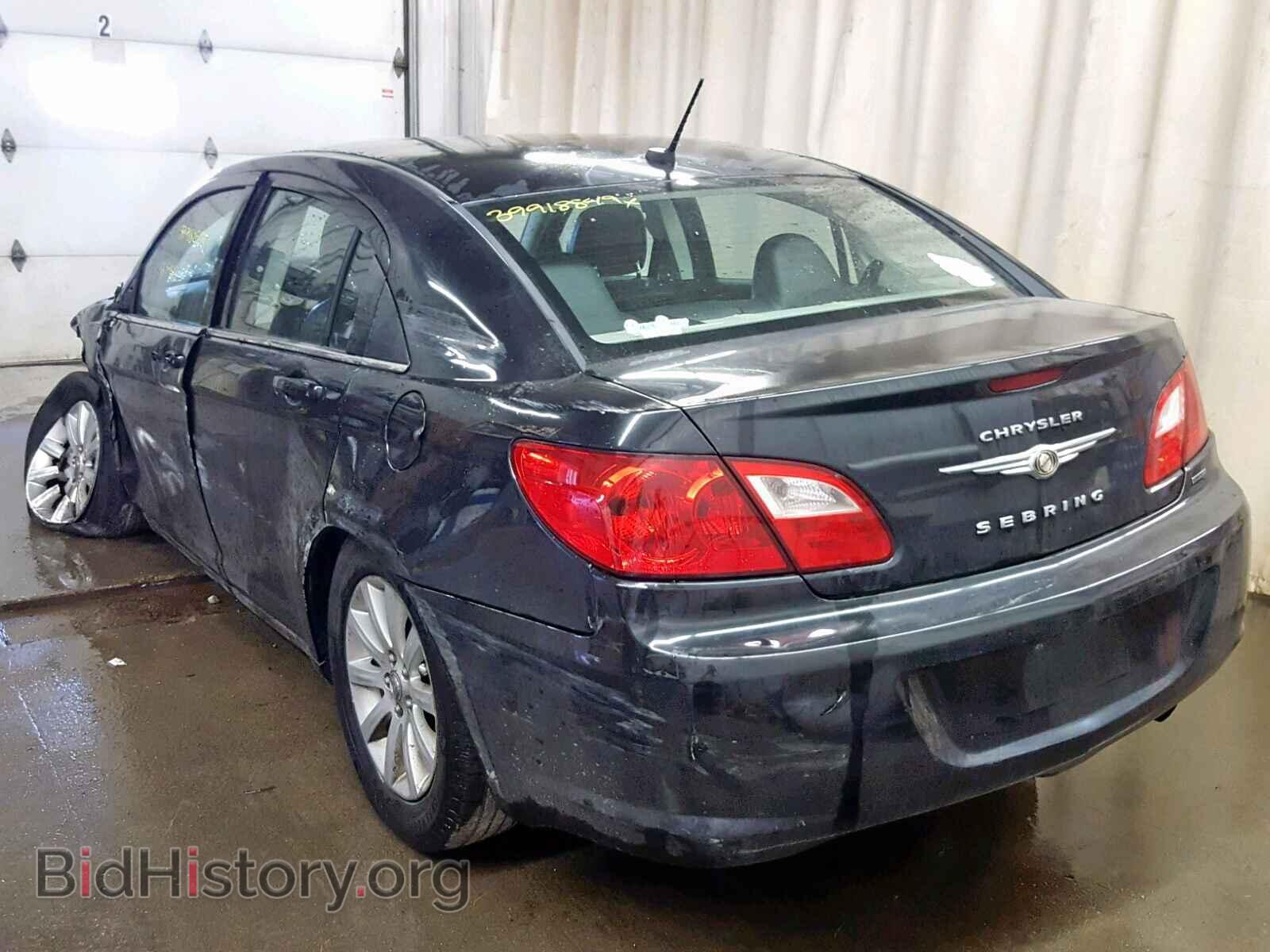 2010 CHRYSLER SEBRING - VIN: 1C3CC5FB2AN138402 - Фото 3