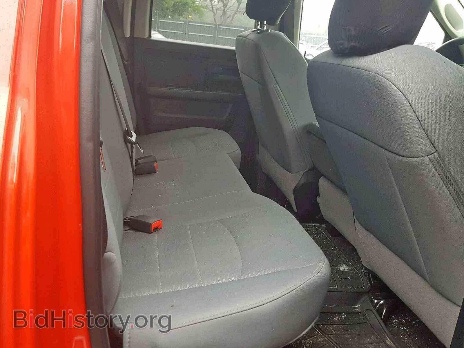 2018 RAM 1500 ST - VIN: 1C6RR7FG7JS221490 - Фото 6
