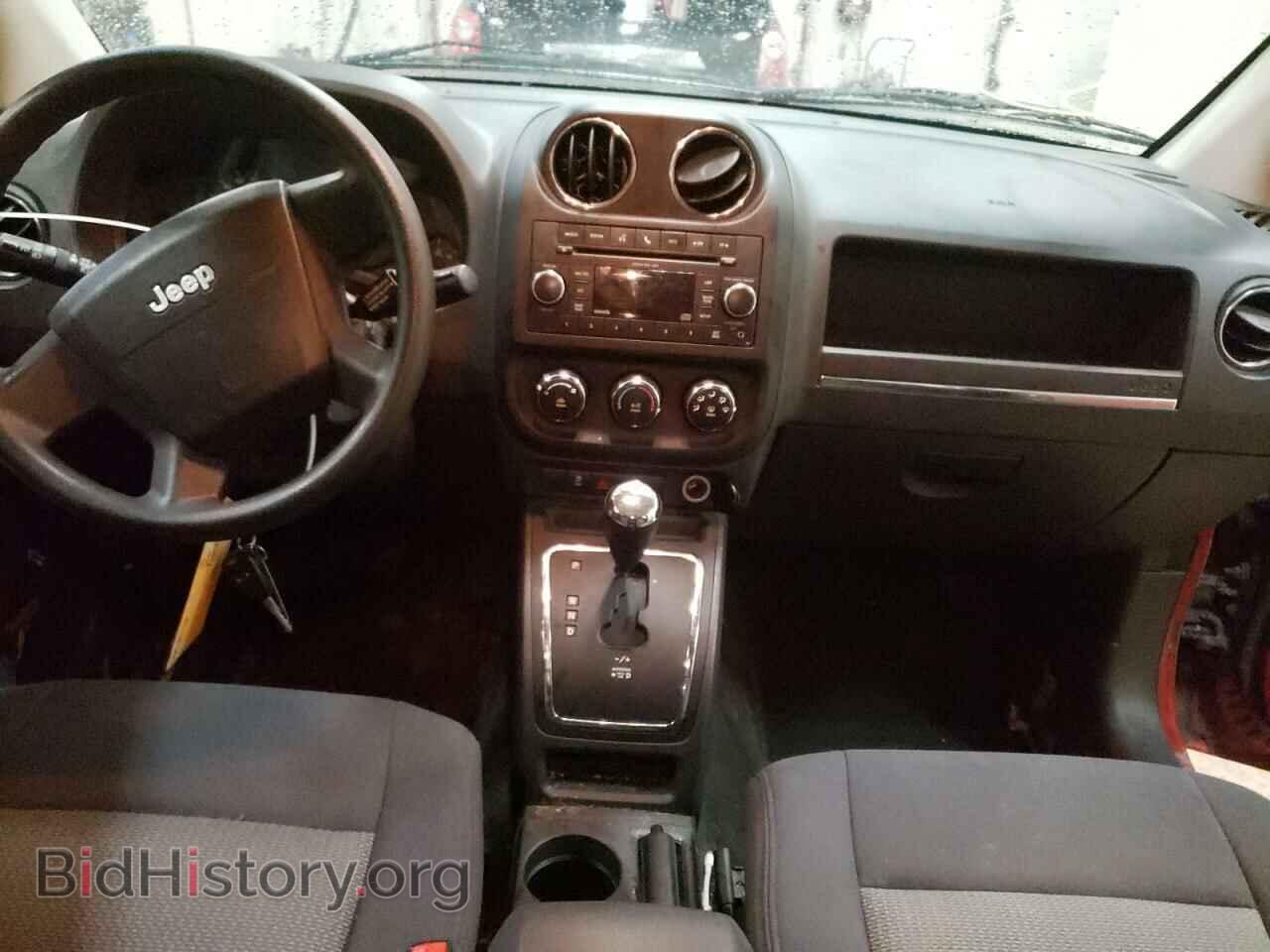 2010 JEEP COMPASS - VIN: 1J4NF4FB2AD536716 - Фото 9