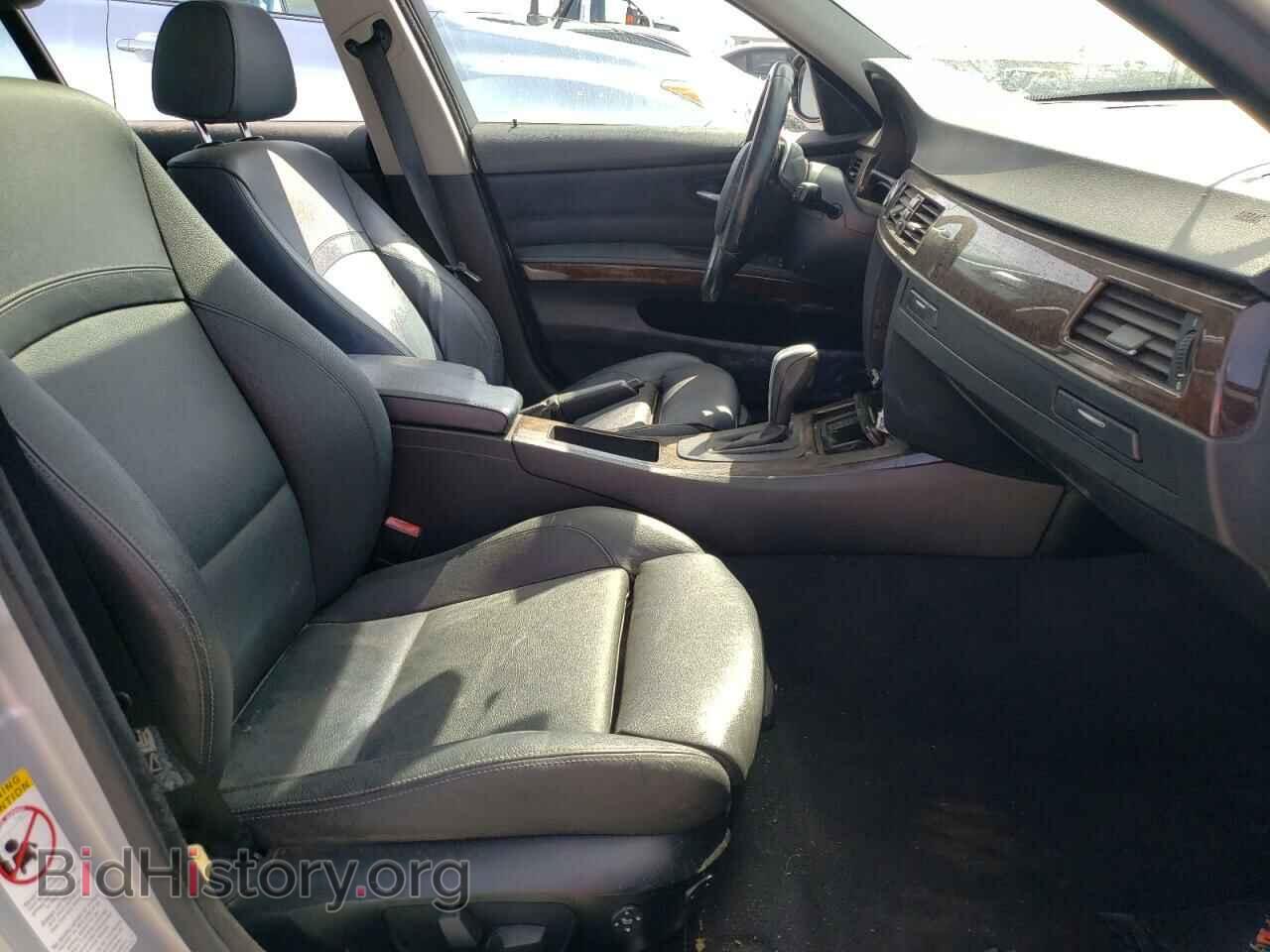 2009 BMW 3 SERIES - VIN: WBAPH53559A436018 - Фото 5