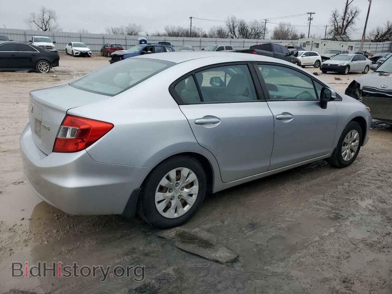 2012 HONDA CIVIC - VIN: 2HGFB2F50CH595887 - Фото 3