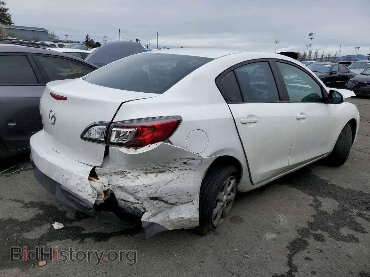 2011 MAZDA 3 - VIN: JM1BL1VG4B1363409 - Фото 3