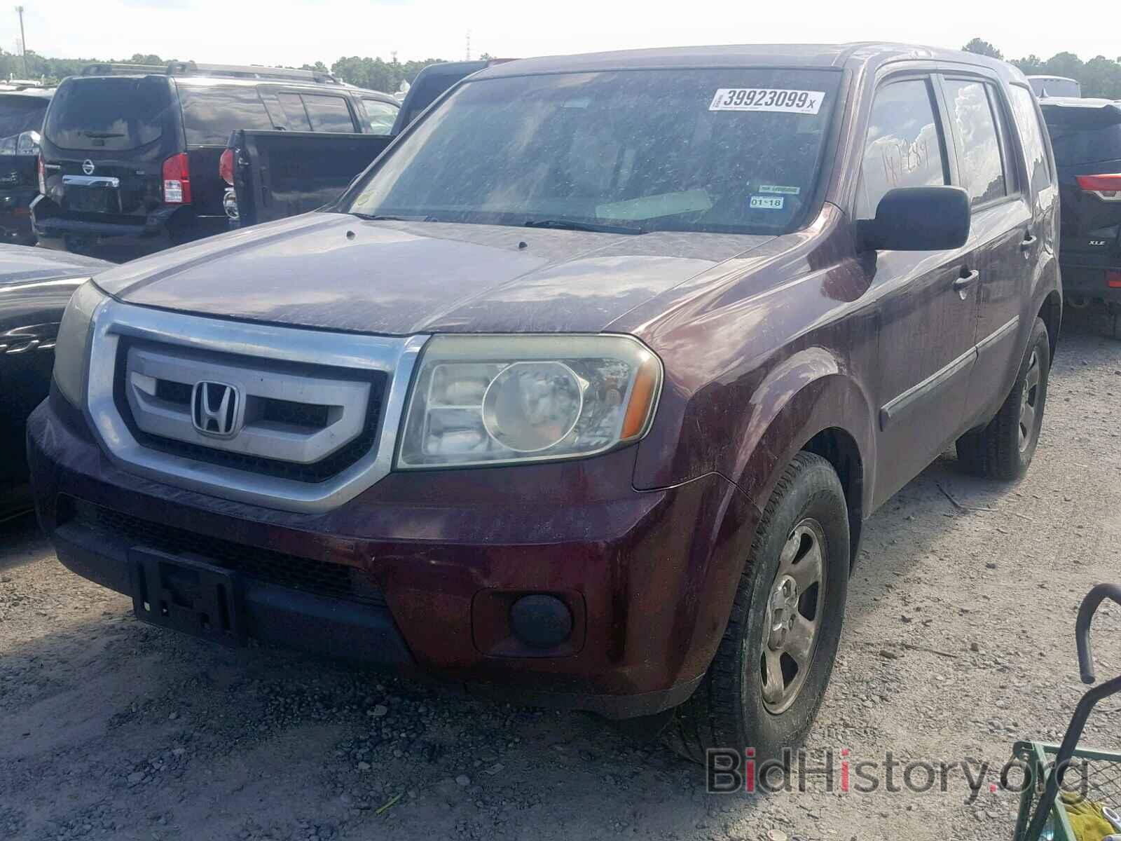 Photo 5FNYF3H20BB034162 - HONDA PILOT LX 2011