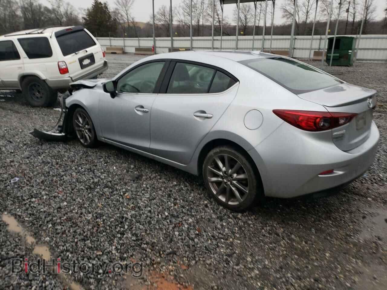 2018 MAZDA 3 - VIN: 3MZBN1V31JM173489 - Фото 2