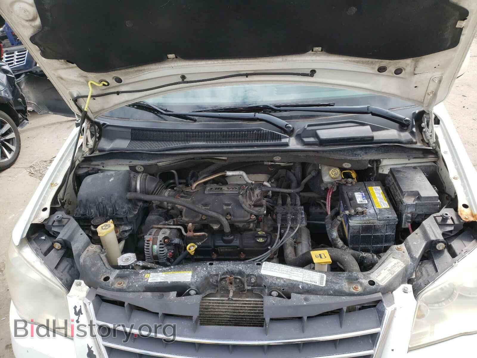 2009 CHRYSLER MINIVAN - VIN: 2A8HR54159R556079 - Фото 7