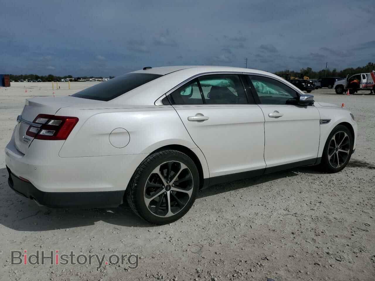 2014 FORD TAURUS - VIN: 1FAHP2F8XEG117273 - Фото 3