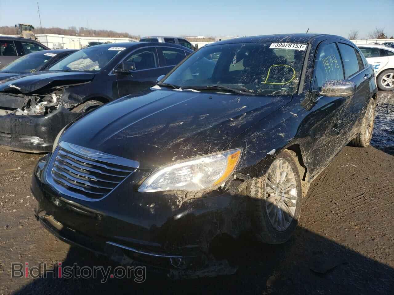 Photo 1C3BC2FB9BN600725 - CHRYSLER 200 2011