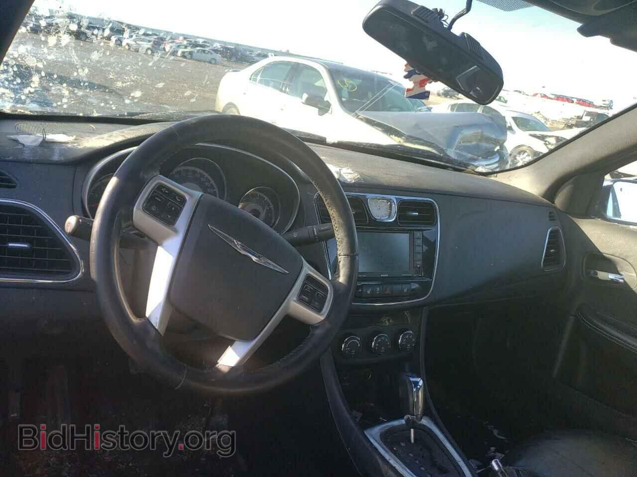 2011 CHRYSLER 200 - VIN: 1C3BC2FB9BN600725 - Photo 8