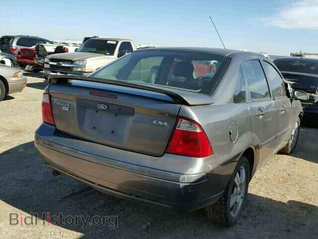 2005 FORD FOCUS - VIN: 1FAFP34N55W227871 - Фото 4