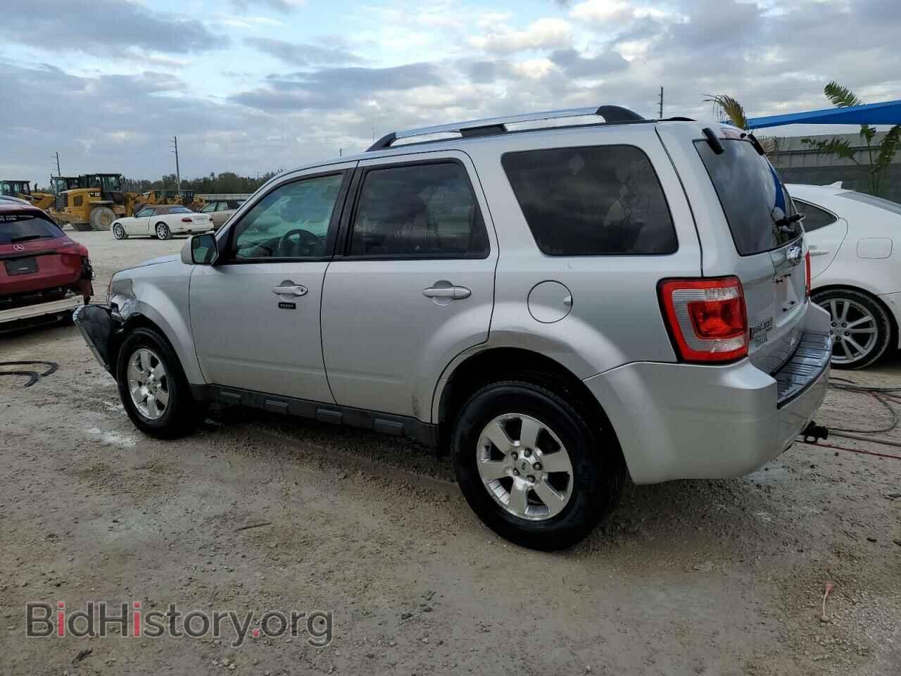 2011 FORD ESCAPE - VIN: 1FMCU0EG0BKC60733 - Фото 2