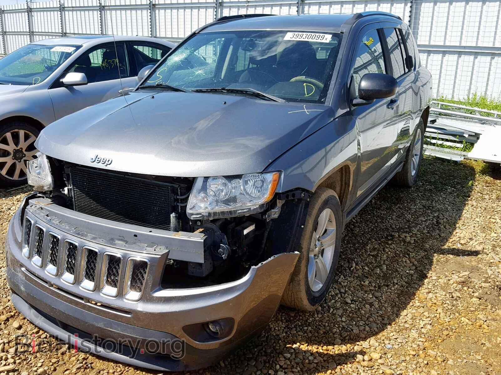 2011 JEEP COMPASS - VIN: 1J4NT4FB7BD235823 - Photo 2