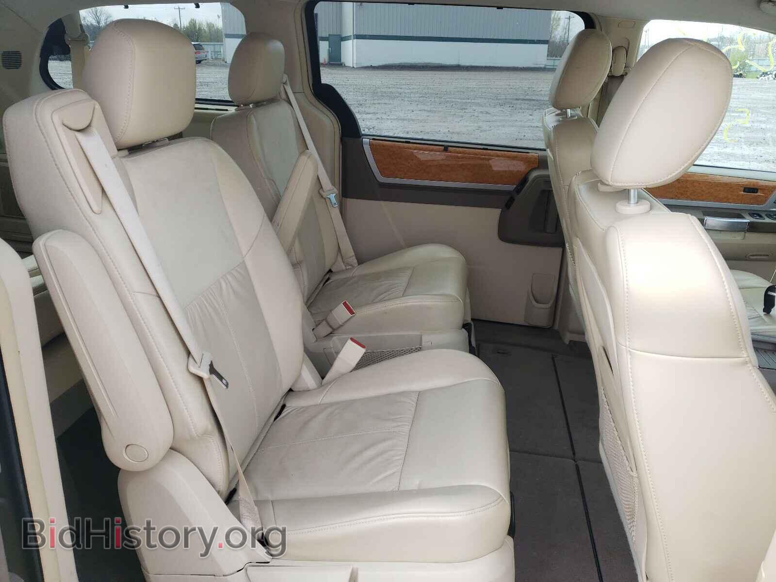 2008 CHRYSLER MINIVAN - VIN: 2A8HR64X78R148367 - Фото 6