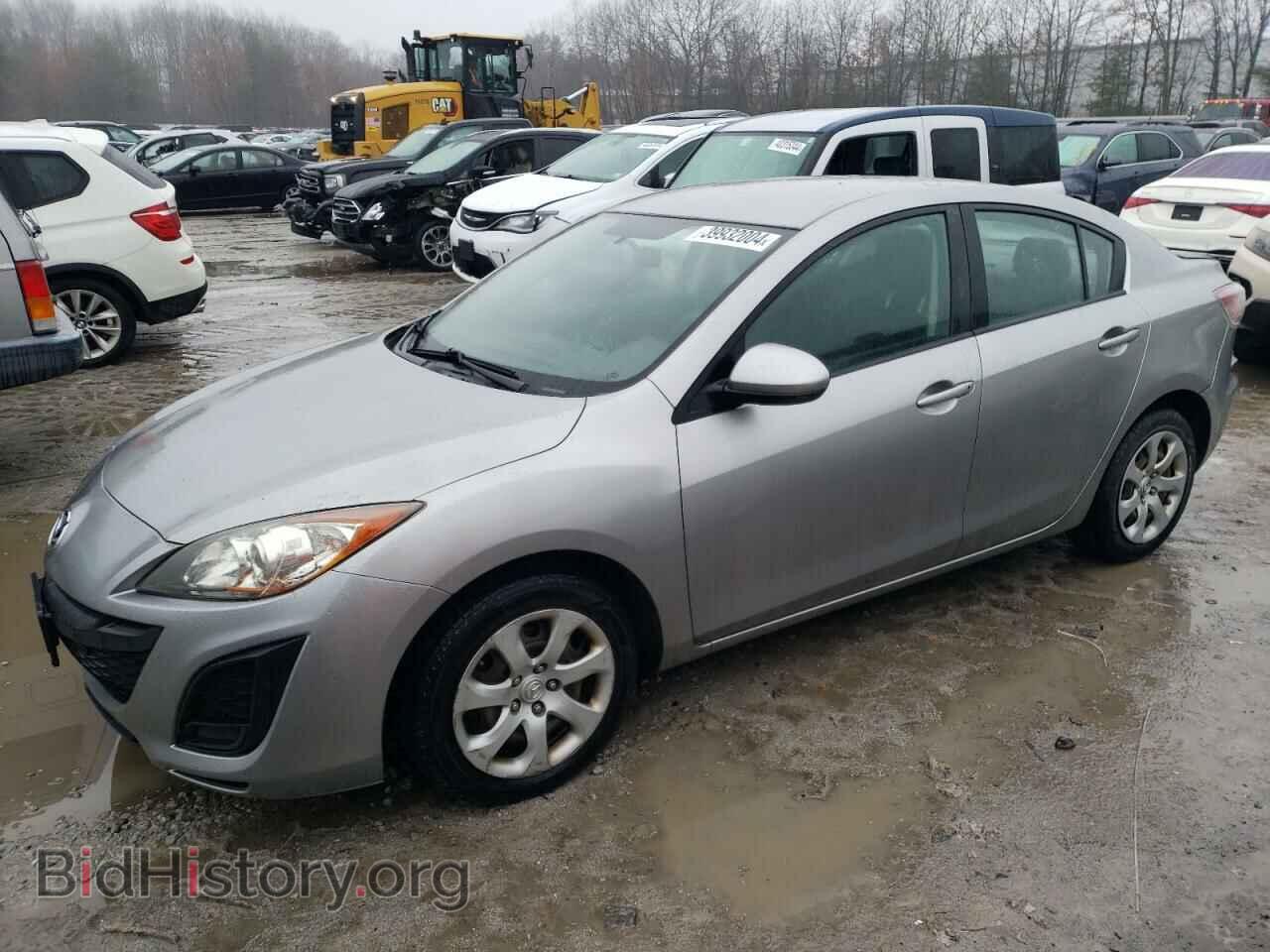 Фотография JM1BL1UG5B1462693 - MAZDA 3 2011