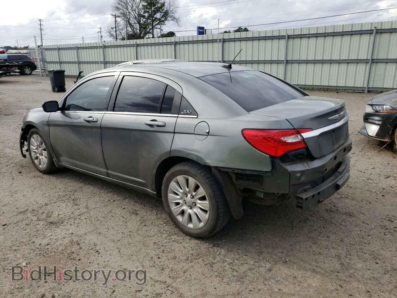 2013 CHRYSLER 200 - VIN: 1C3CCBAB4DN611582 - Фото 2