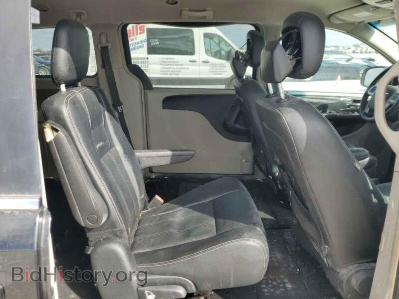 2016 Chrysler MINIVAN (VIN 2C4RC1BG5GR148563) — photo 11 of 14