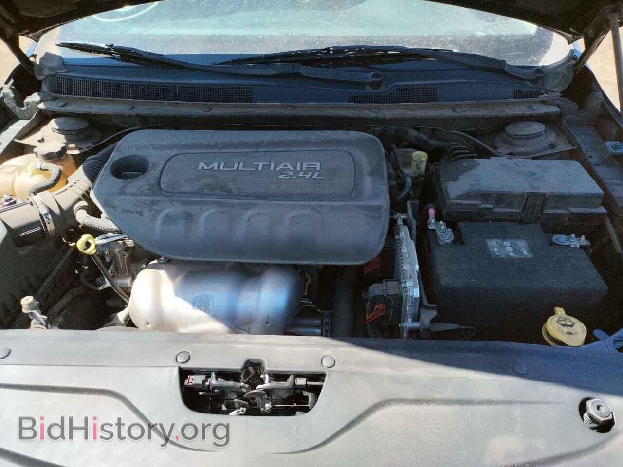 2016 CHRYSLER 200 - VIN: 1C3CCCAB9GN138496 - Photo 7
