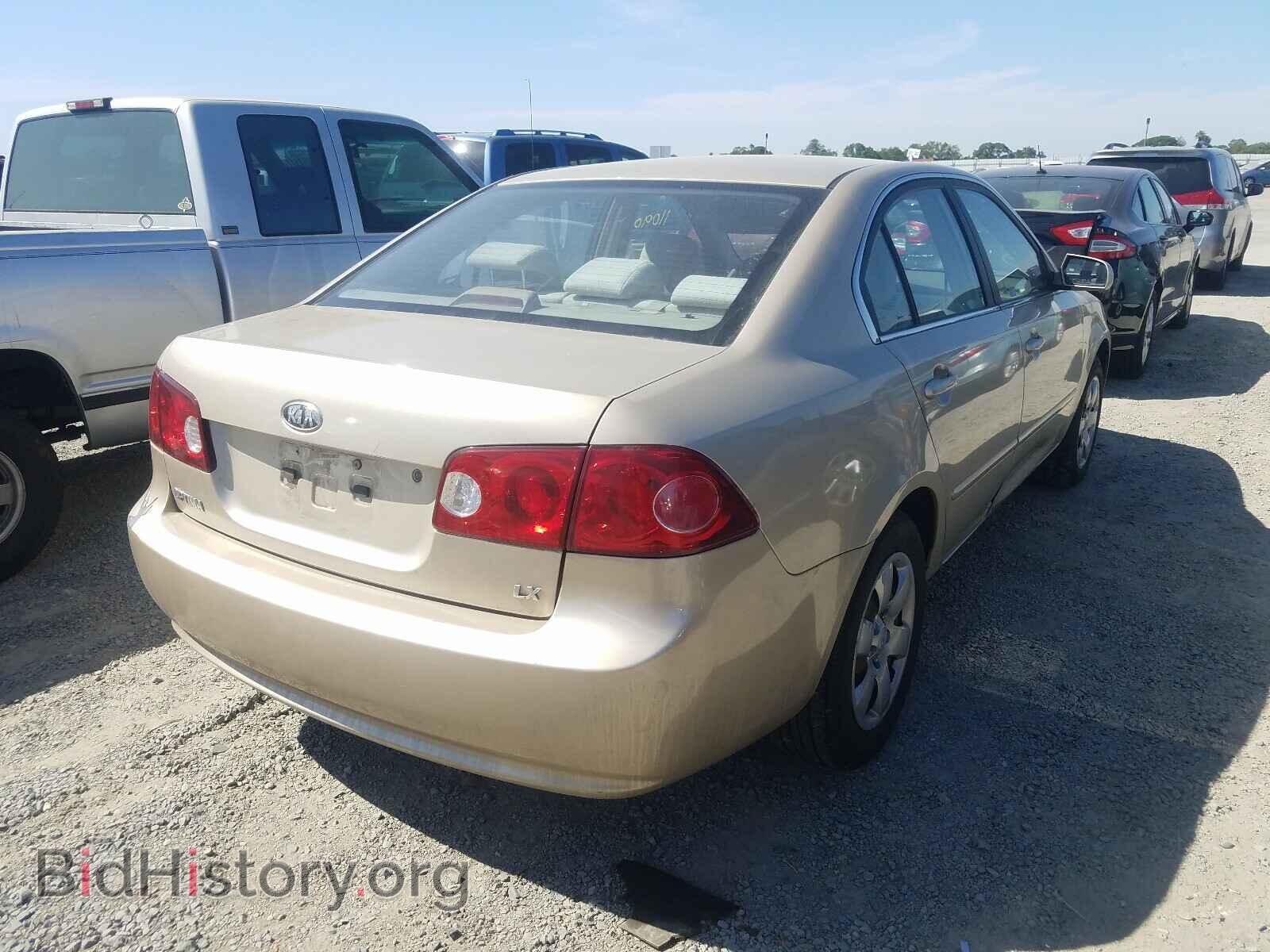 2006 KIA OPTIMA - VIN: KNAGE123465024436 - Фото 4