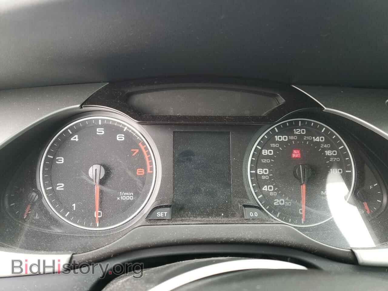 2011 AUDI A4 - VIN: WAUBFAFL9BN003934 - Фото 9