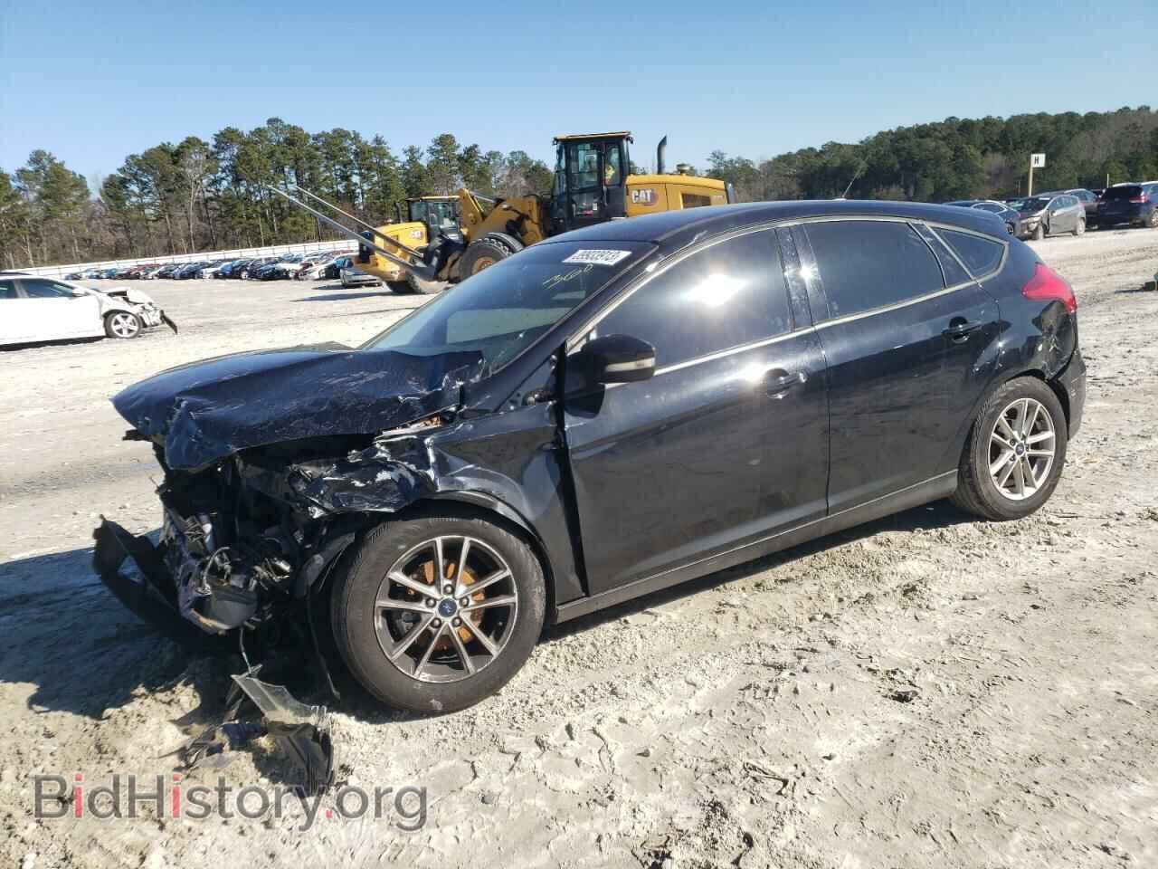 Photo 1FADP3K24HL208198 - FORD FOCUS 2017