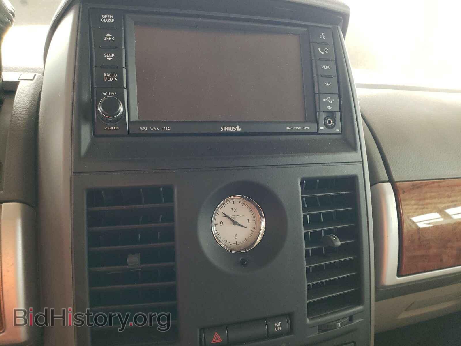 2008 CHRYSLER MINIVAN - VIN: 2A8HR54P58R692361 - Фото 9