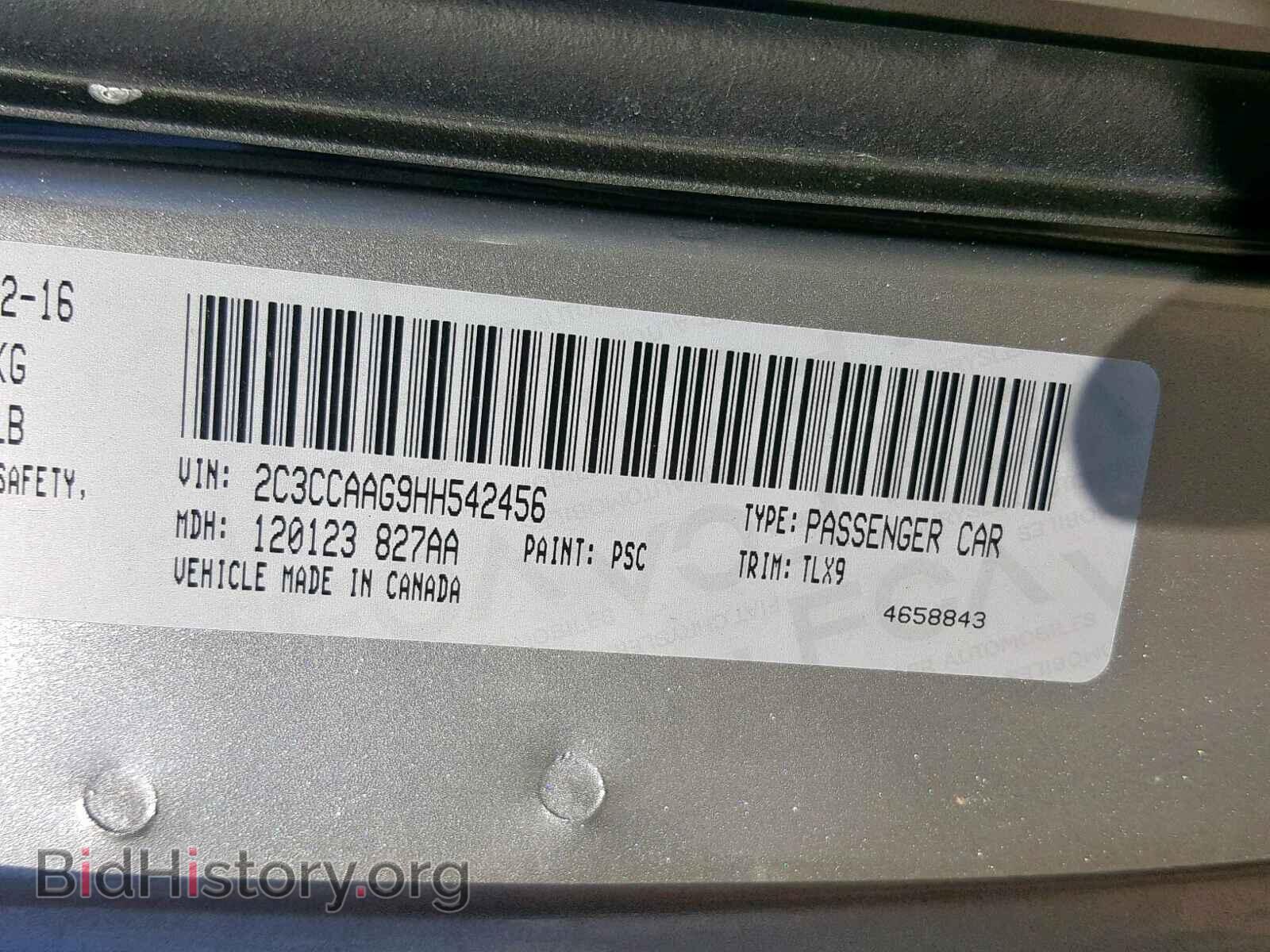 2017 CHRYSLER 300 - VIN: 2C3CCAAG9HH542456 - Фото 10