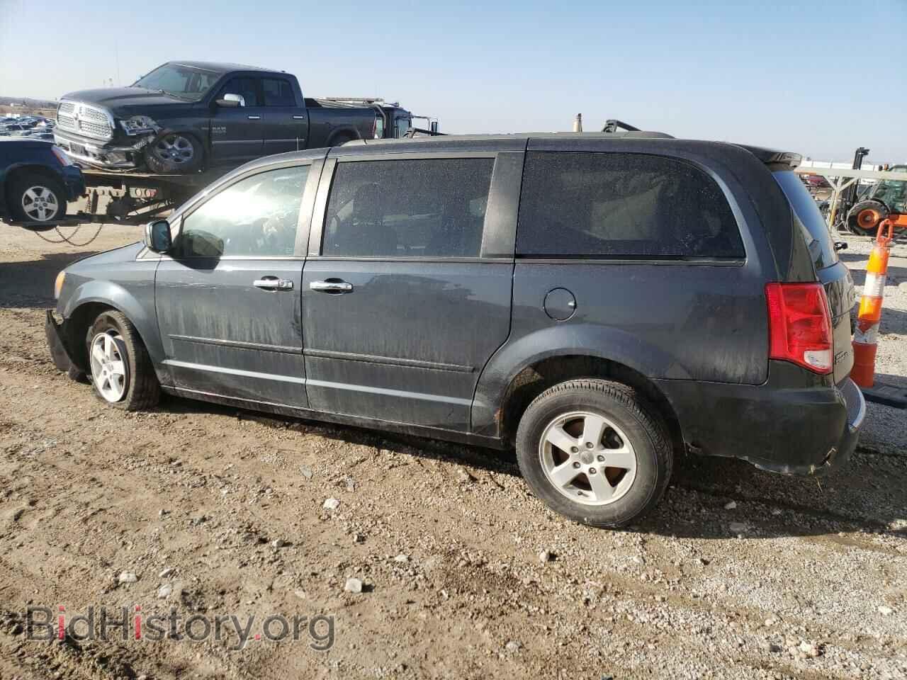 2013 DODGE CARAVAN - VIN: 2C4RDGCG1DR591092 - Фото 2