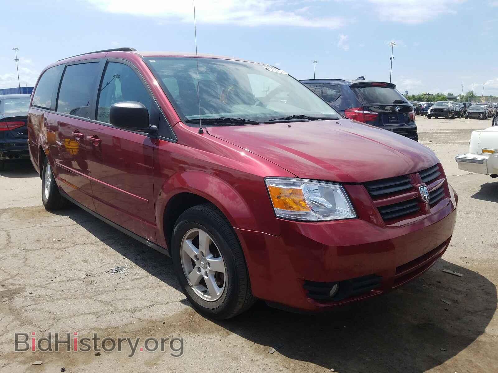 Photo 2D4RN3D19AR335460 - DODGE CARAVAN 2010