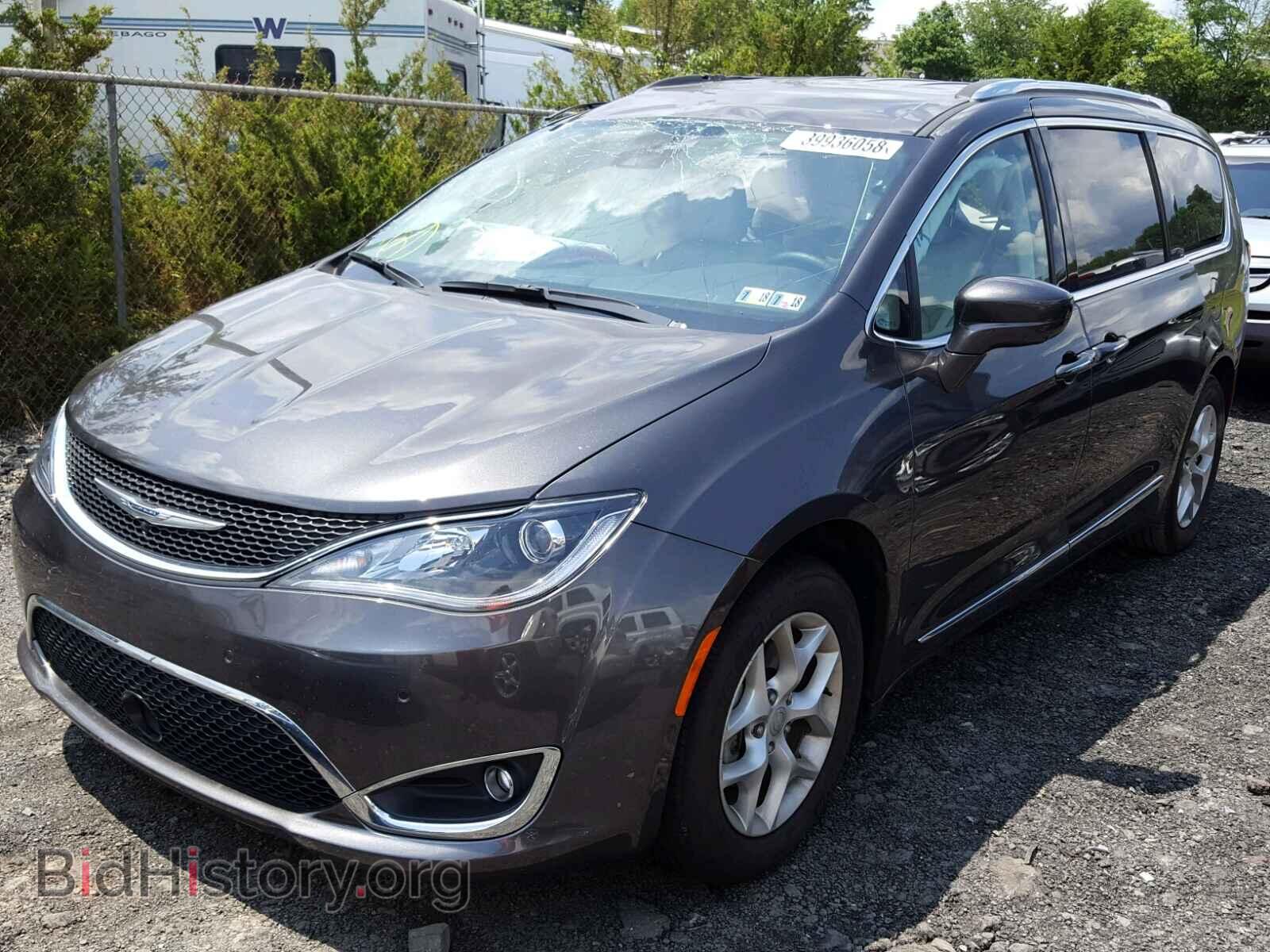 2017 CHRYSLER PACIFICA T - VIN: 2C4RC1EG8HR832701 - Photo 2