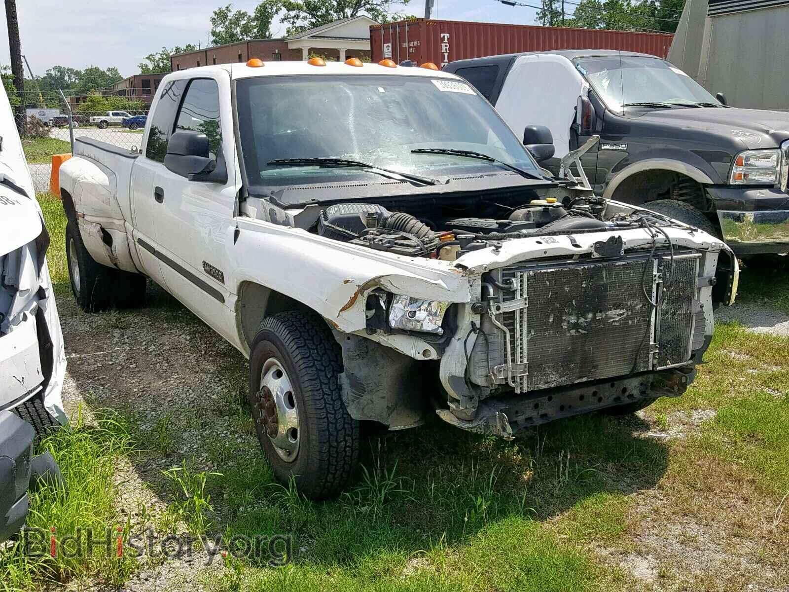 Photo 3B7MC33692M217363 - DODGE RAM 3500 2002