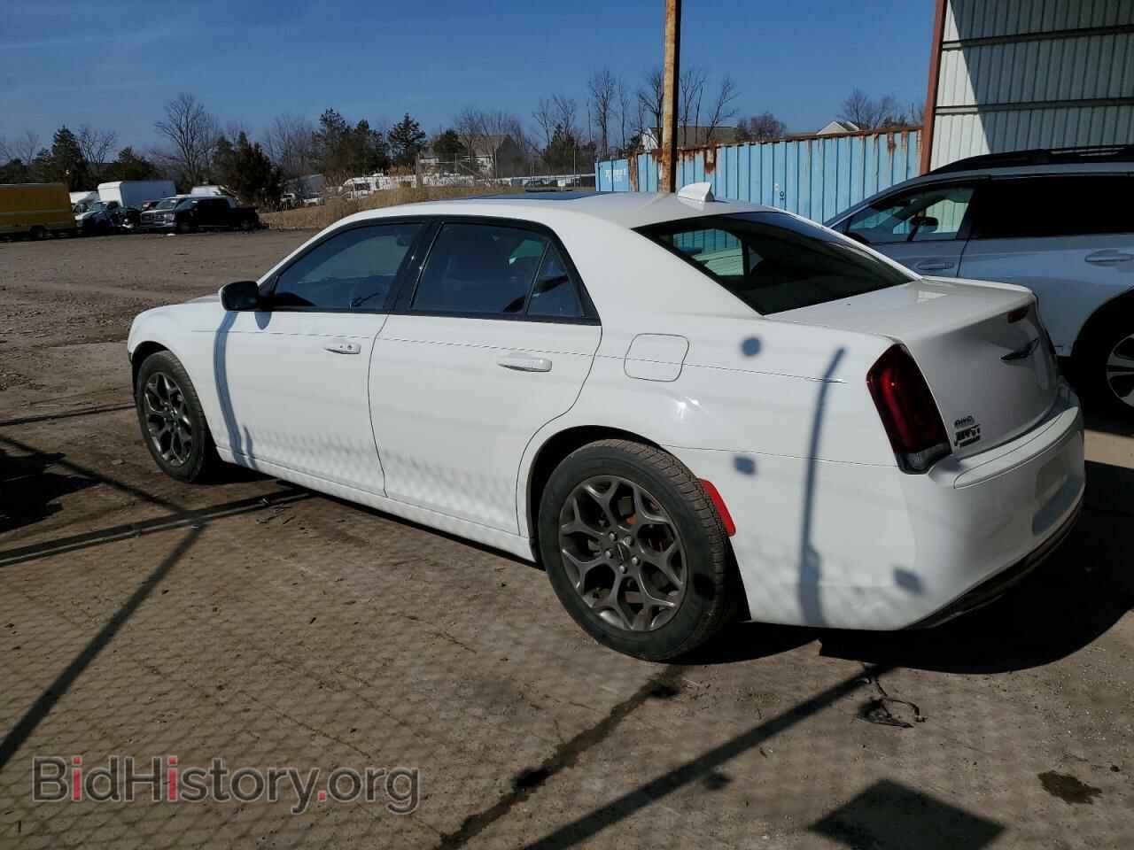 2016 CHRYSLER 300 - VIN: 2C3CCAGG9GH157291 - Фото 2