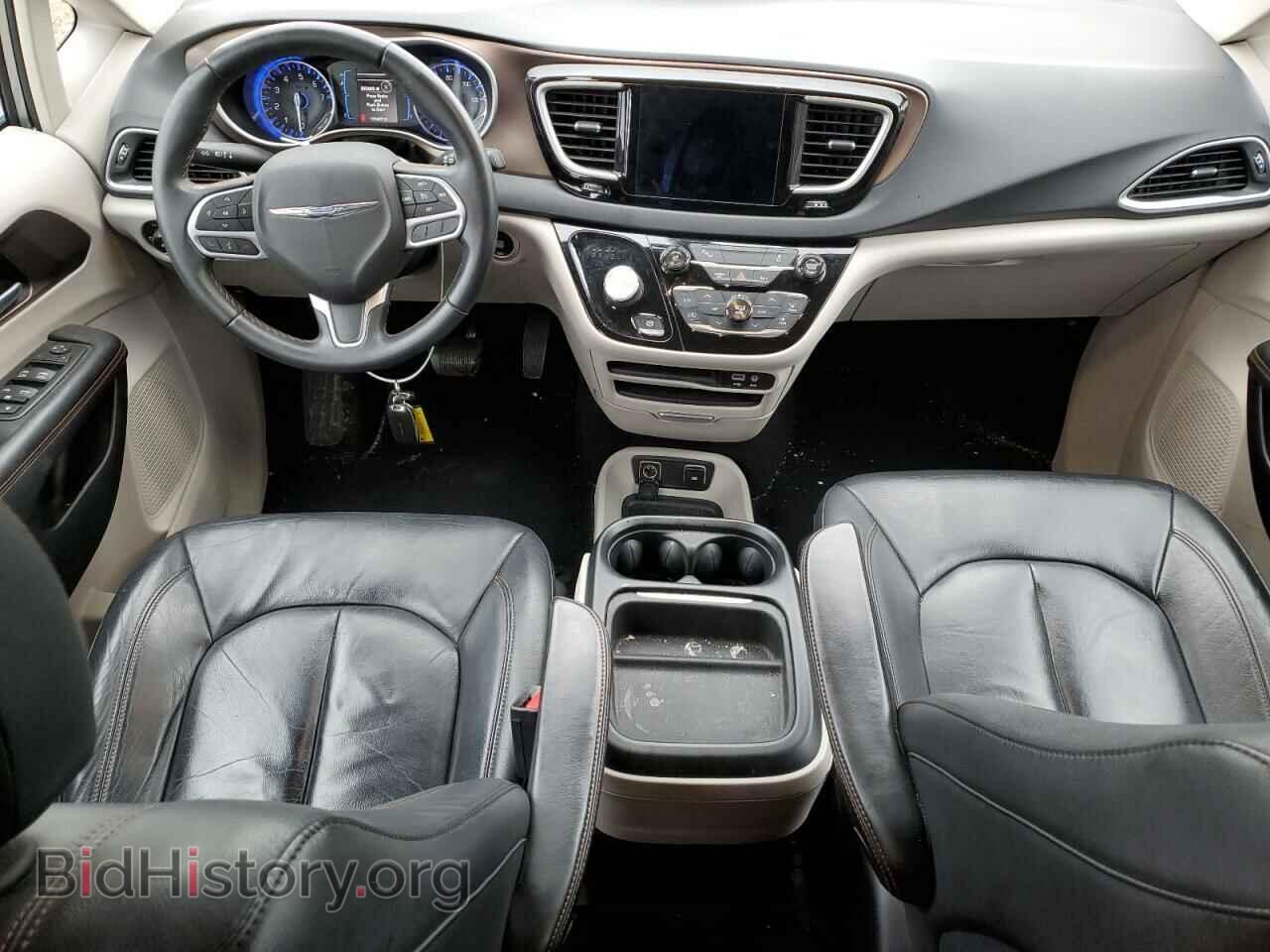 2017 CHRYSLER PACIFICA - VIN: 2C4RC1BGXHR503180 - Photo 8
